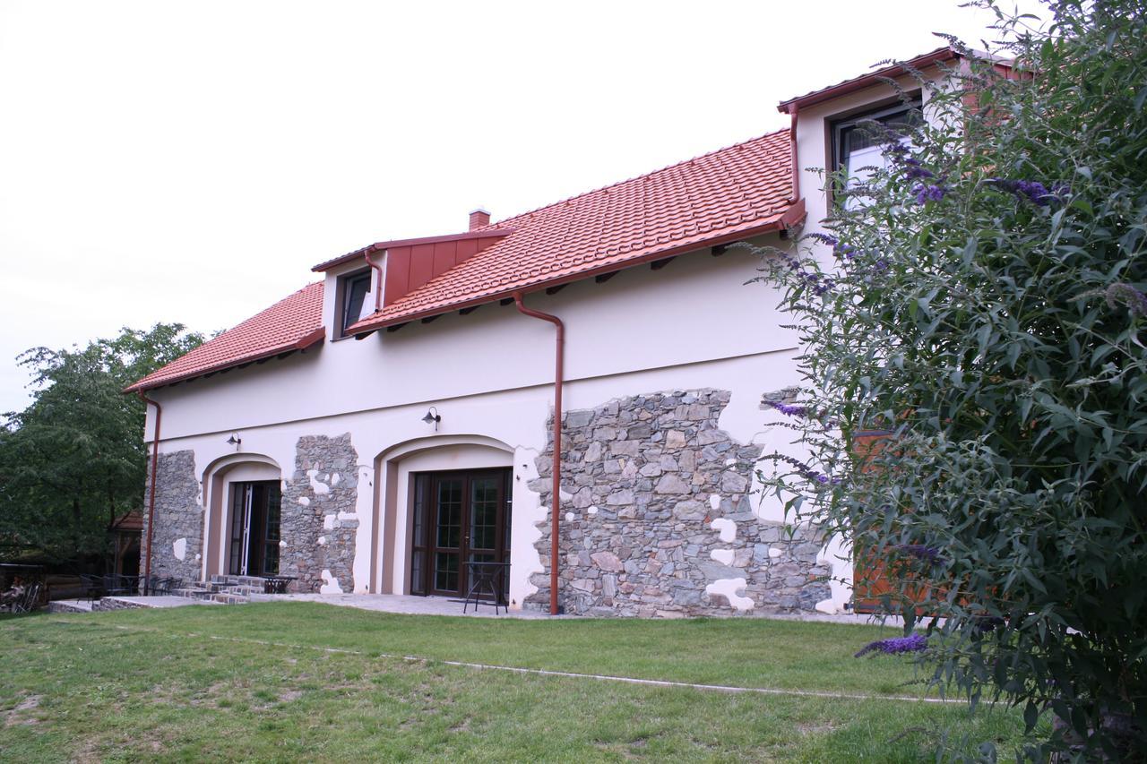 Statek Malcany Cim Экстерьер фото
