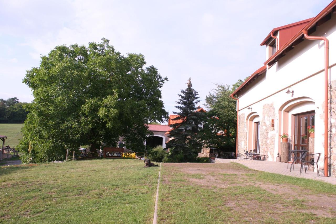 Statek Malcany Cim Экстерьер фото